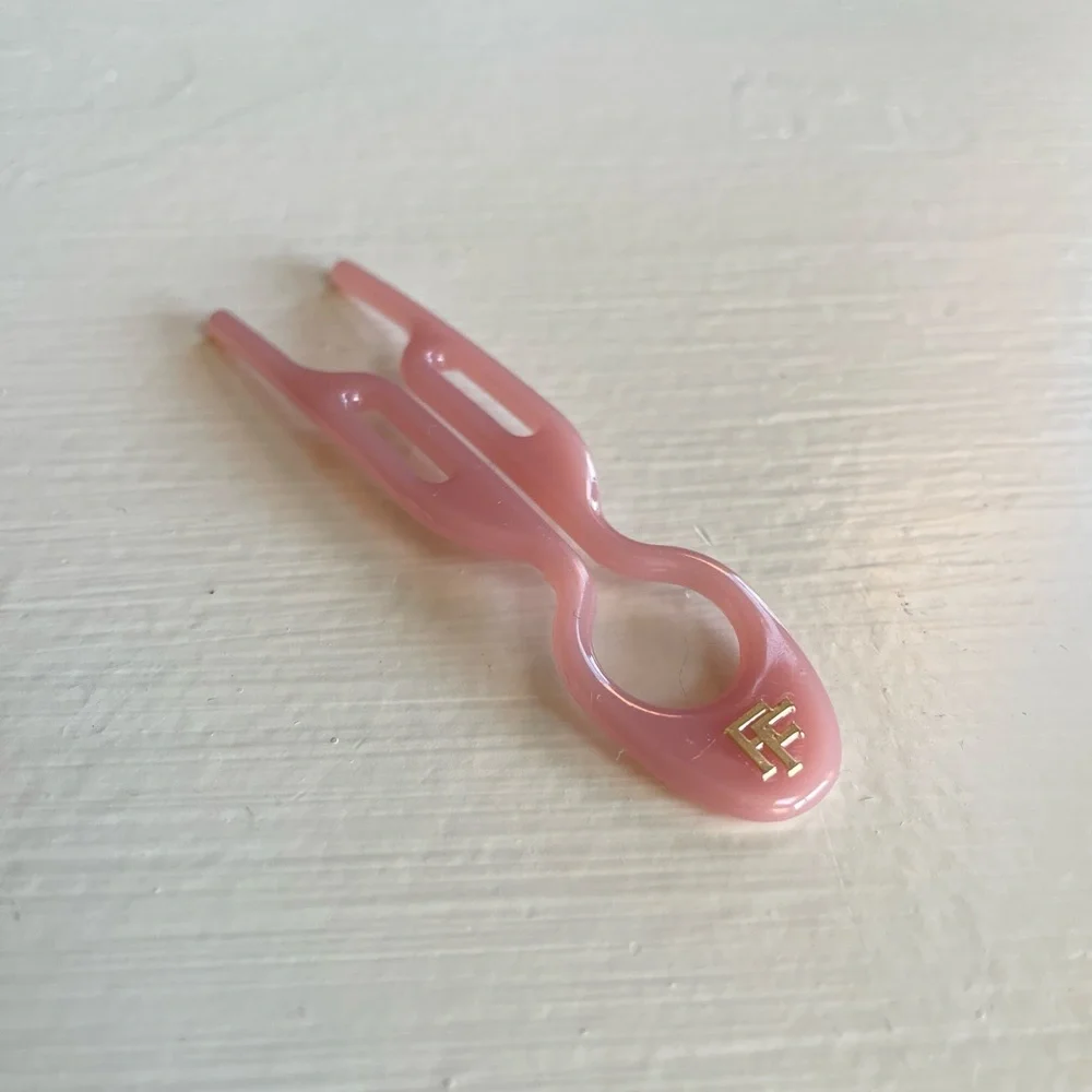 Fiona Franchimon No 1 Hairpin Seashell Pink - New Without Box